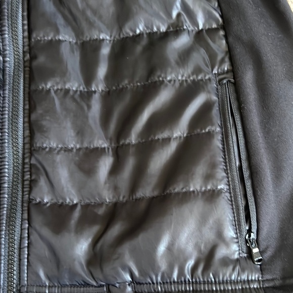 Run Disney Full-Zip Jacket - Picture 8 of 11